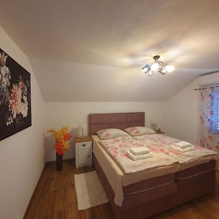 Apartment Magdalena Knin Εξωτερικό φωτογραφία