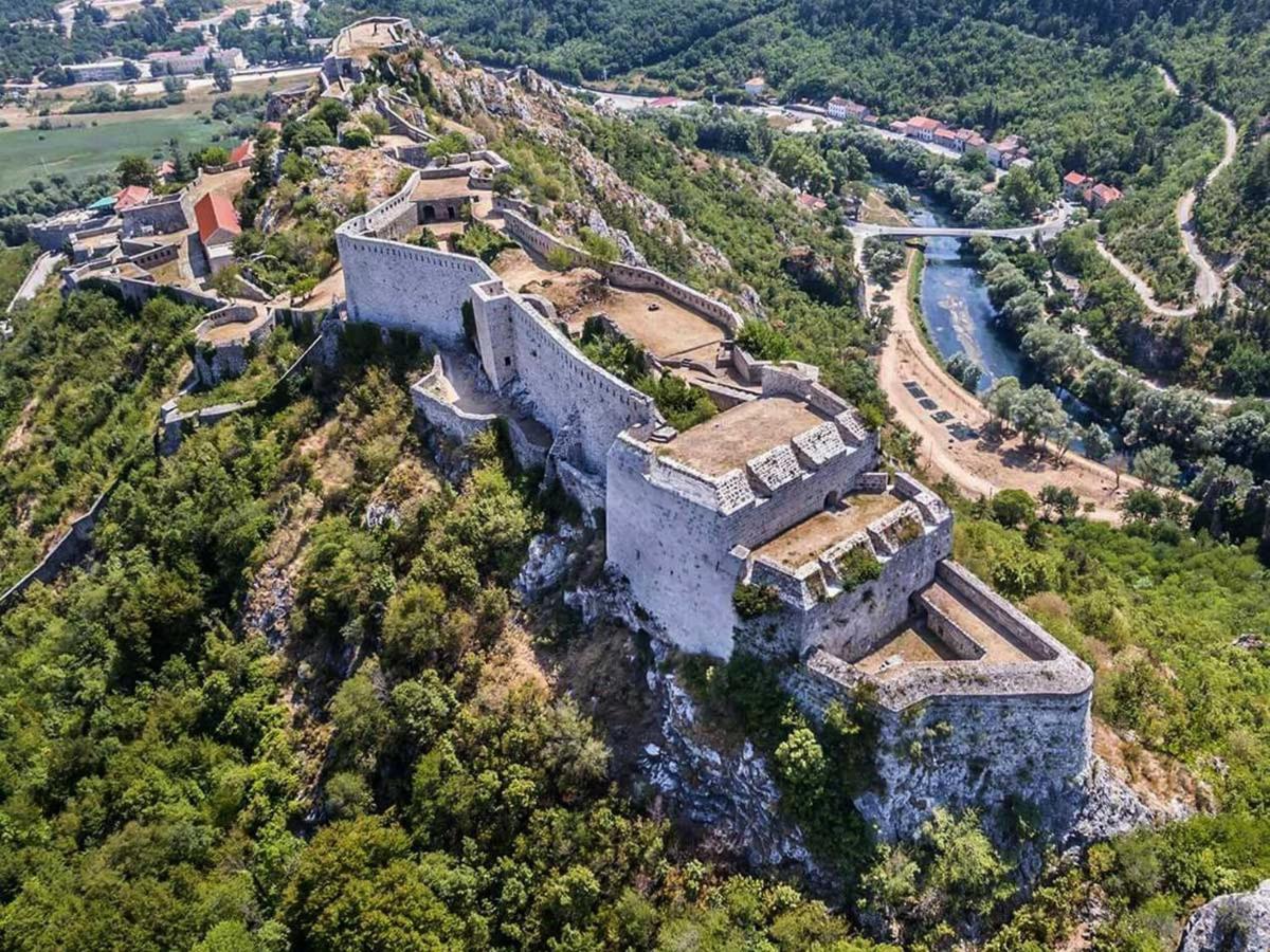 Apartment Magdalena Knin Εξωτερικό φωτογραφία